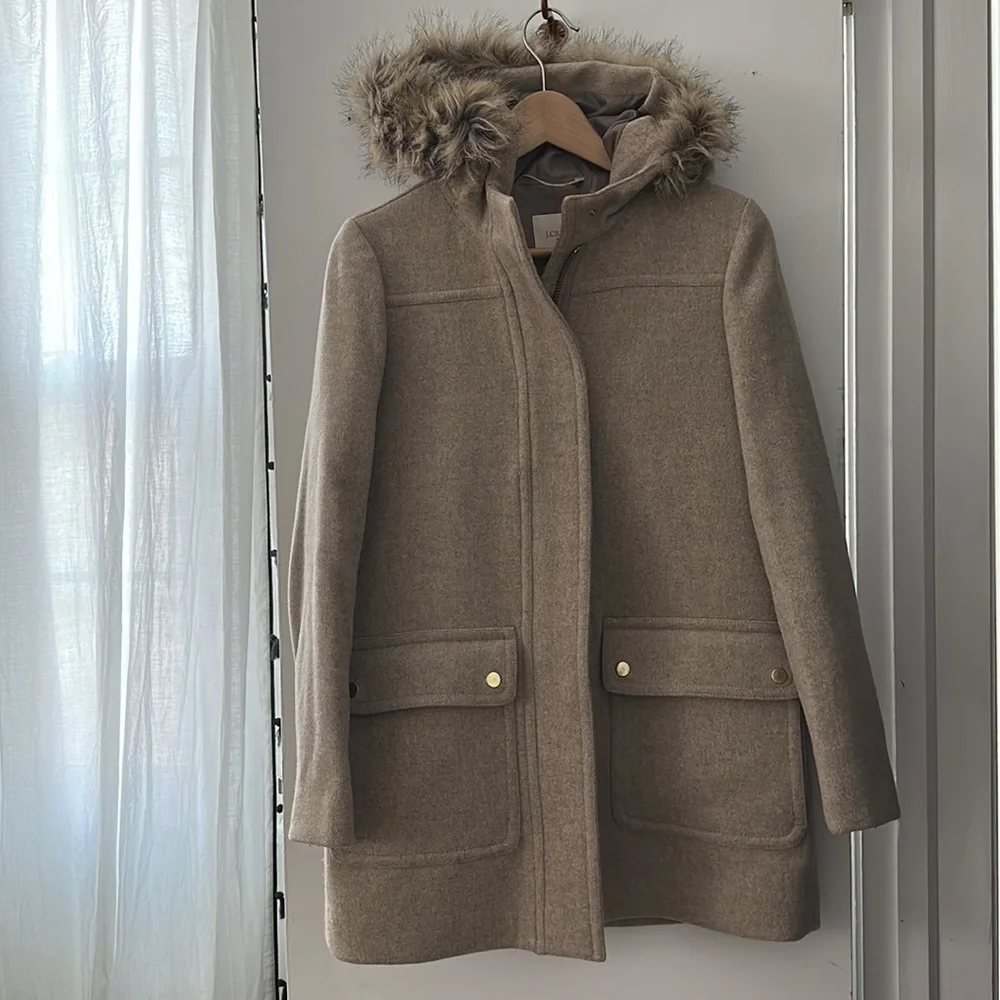 JCrew Vail Parka - Size 0 - Picture 2 of 5